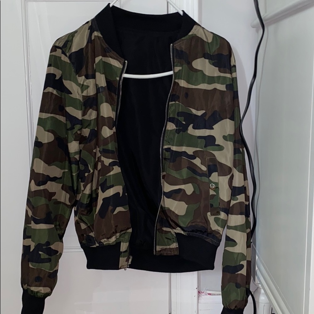 Reversible bomber! - Picture 1 of 2
